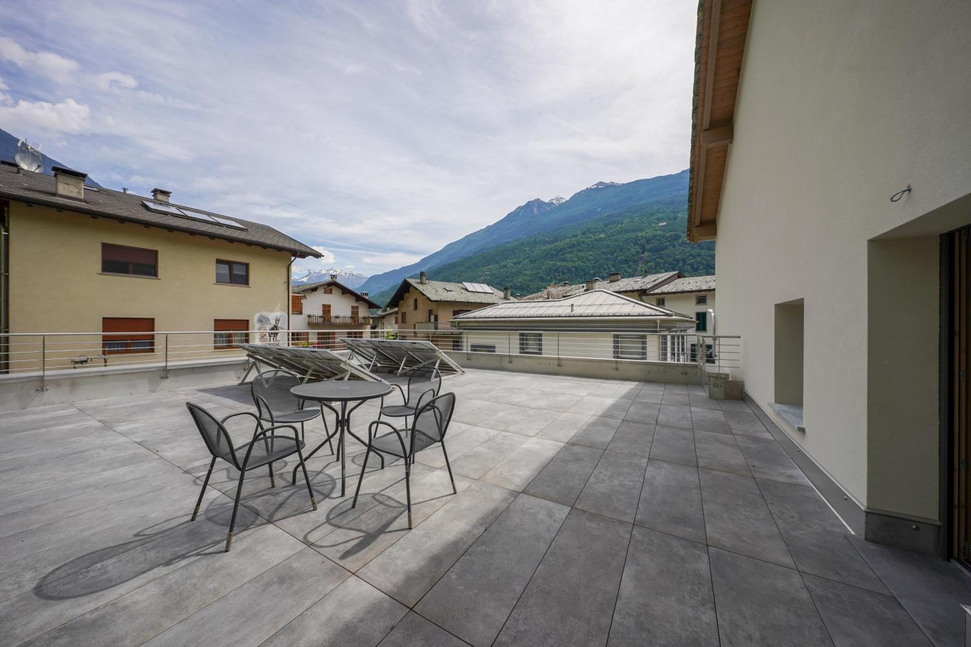 Al Campanile - Valtellina - 15 Min Da Bernina Express Apartment Grosotto Exterior foto